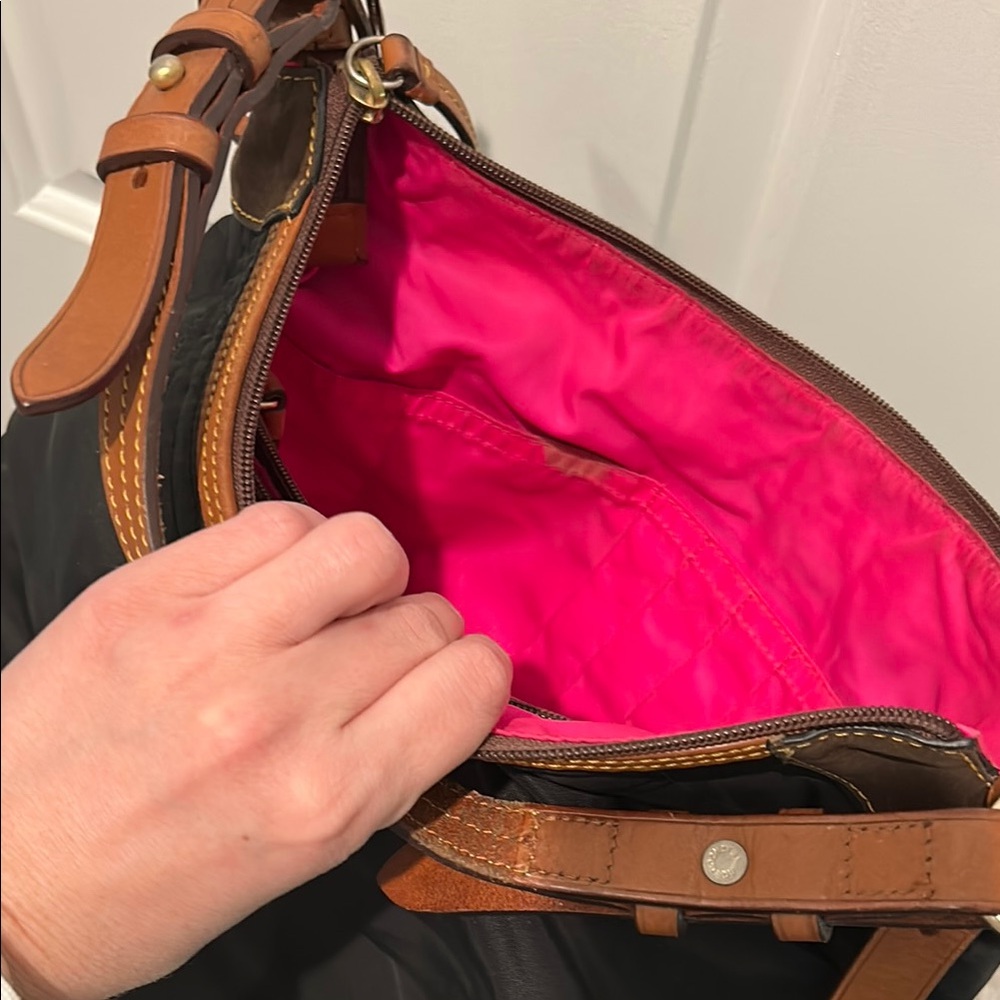 Dooney & Bourke Black Shoulder Bag with Leather Strap - Picture 4 of 4